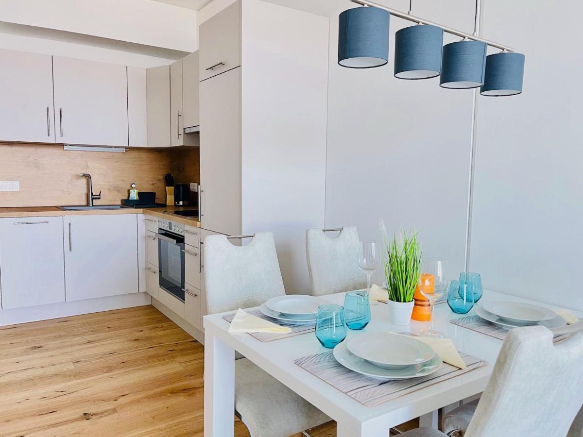 Triiiple Level 31 - Sonnenwohnen Apartment Mit Fantastischem Ausblick Und Parkplatz Vienna Esterno foto